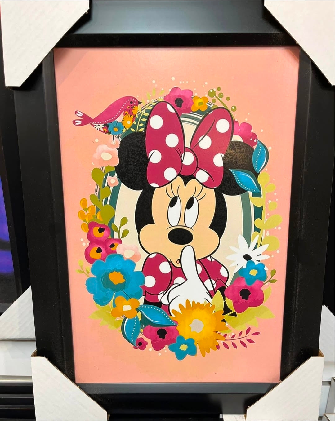 21x16 Disney Minnie Mouse Textured Fine Art Print