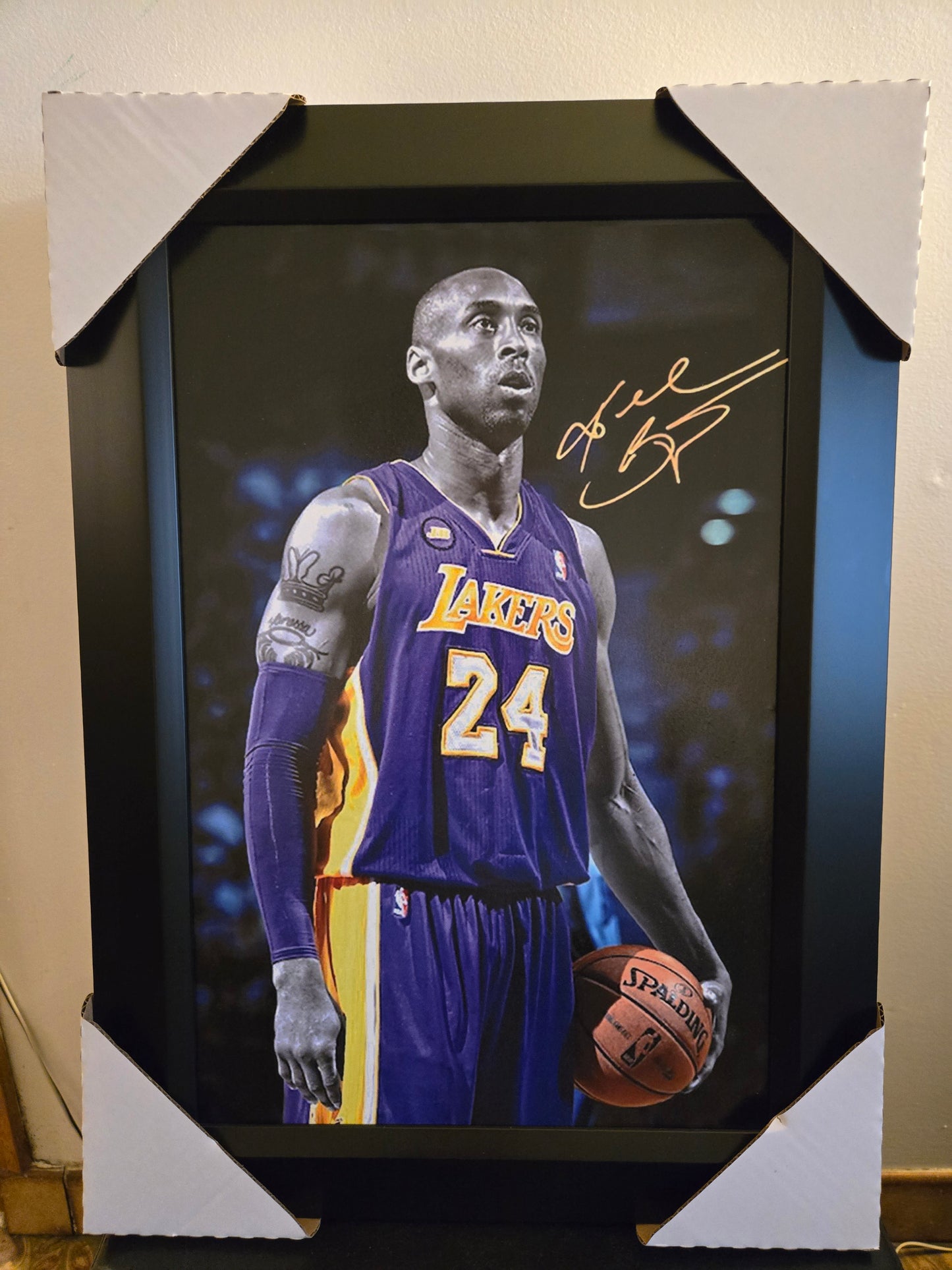 26x38 Los Angeles Lakers Kobe Bryant Textured Fine Art Print