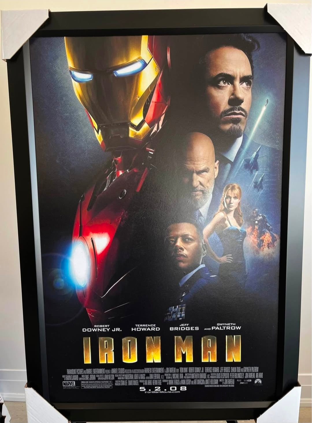 21x16 Movie Iron-Man Textured Fine Art Print