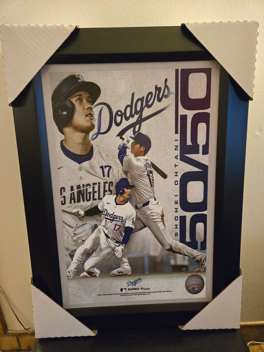 21x16 MLB Los Angeles Dodgers Shohei Ohtani Textured Fine Art Print